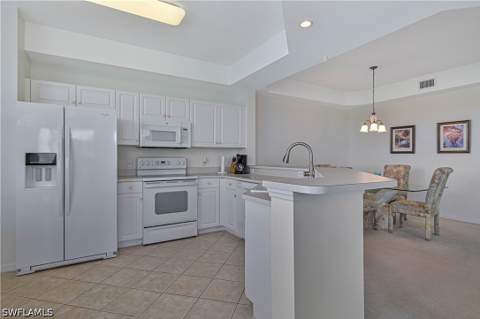 14551 Legends Blvd N 302, Fort Myers FL - photo 8 of 40