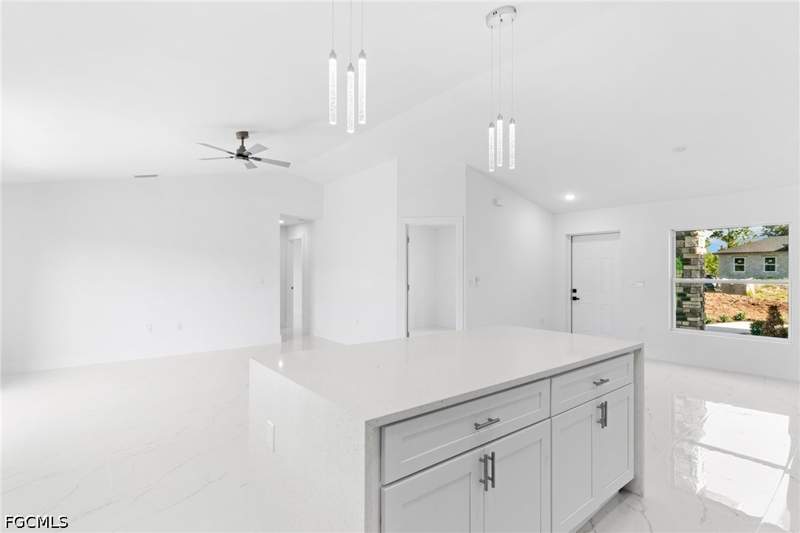 4 bedroom SingleFamilyResidence at 519 Hawthorne Ave S, Lehigh Acres, Lehigh Acres — photo 5