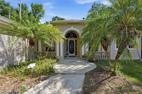 6414 Briarwood Ter, Fort Myers FL - photo 7 of 49