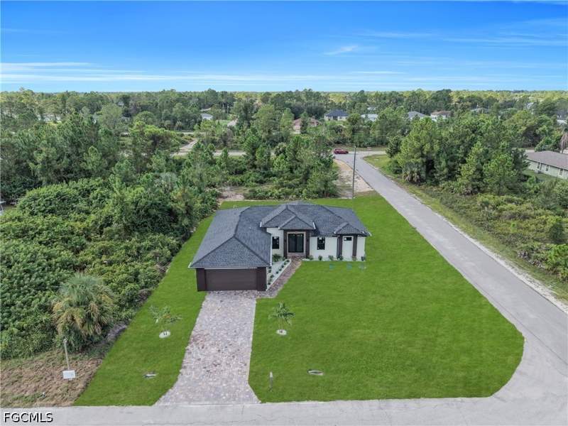 4 bedroom SingleFamilyResidence at 2719 33rd St W, Lehigh Acres, Lehigh Acres — photo 5