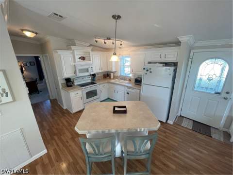 5935 Brightwood Dr A070, Fort Myers FL - photo 14 of 33
