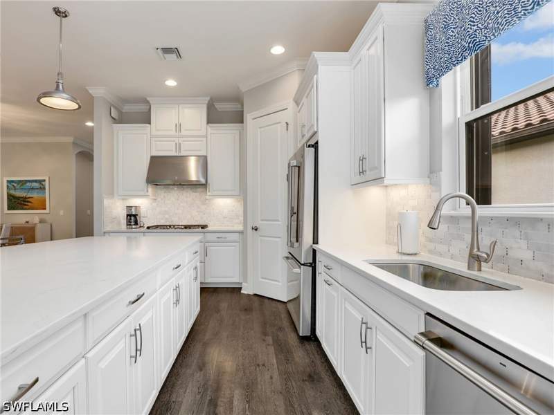 3 bedroom SingleFamilyResidence at 8477 Sevilla Ct, Esplanade At Hacienda Lakes, Naples — photo 2