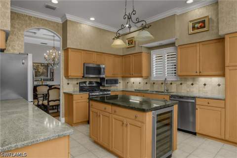 10019 Ginger Pointe Ct, Estero FL - photo 12 of 37