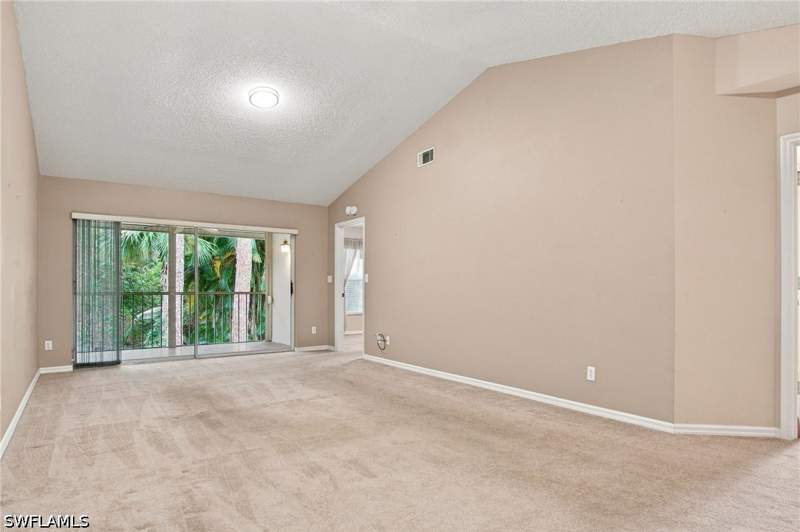3 bedroom Condominium at 749 Landover Cir 203, Newcastle, Naples — photo 4