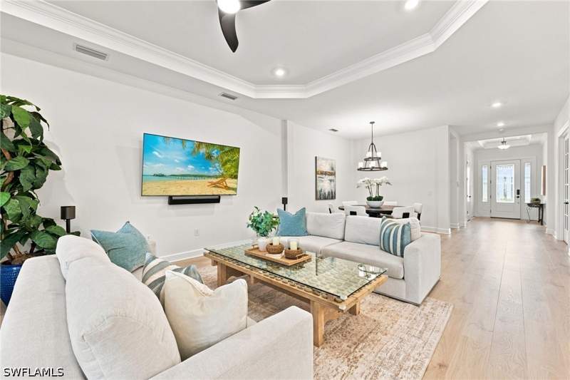 3 bedroom SingleFamilyResidence at 15633 Triesta Ln, Esplanade By The Islands, Naples — photo 2