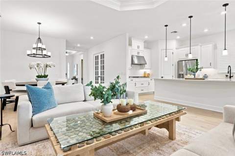 15633 Triesta Ln, Naples FL - photo 7 of 50