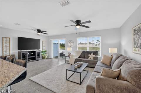 6381 Brant Bay Blvd 102, North Fort Myers FL - photo 8 of 40