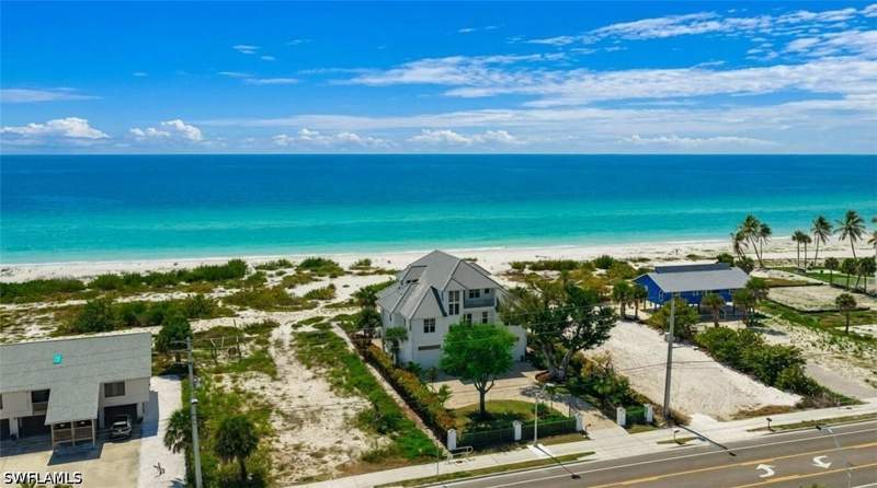 4 bedroom SingleFamilyResidence at 7974 Estero Blvd, Grand Ole Man, Fort Myers Beach — photo 2