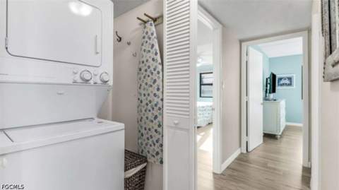 543 Seaview Ct J1, Marco Island FL - photo 17 of 33