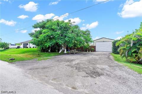 5135 Balmer St, Lehigh Acres FL - photo 10 of 50