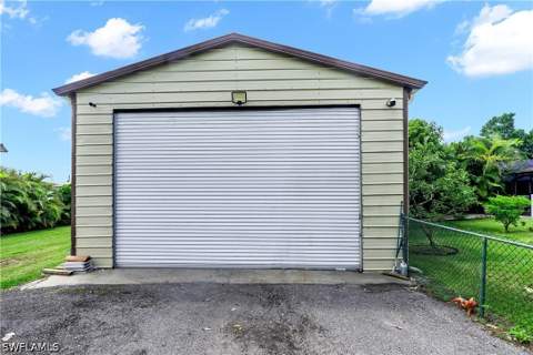 5135 Balmer St, Lehigh Acres FL - photo 6 of 50