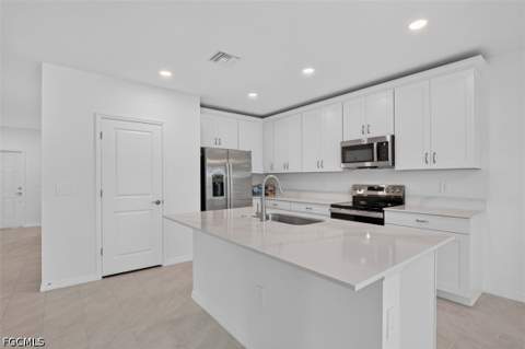 243 Lakeside Breeze Way, Lehigh Acres FL - photo 16 of 32