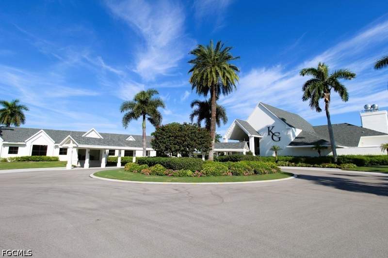 2 bedroom Condominium at 16500 Kelly Cove Dr 2875, Manor, Fort Myers — photo 2