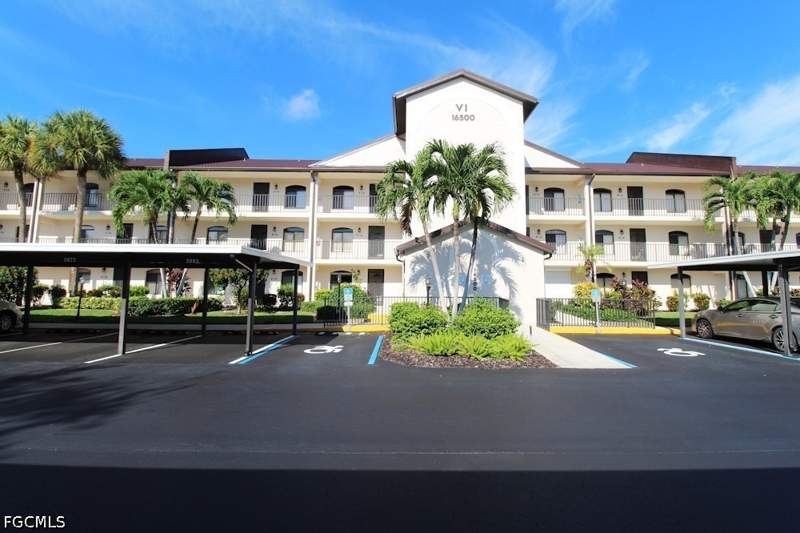 2 bedroom Condominium at 16500 Kelly Cove Dr 2875, Manor, Fort Myers — photo 4