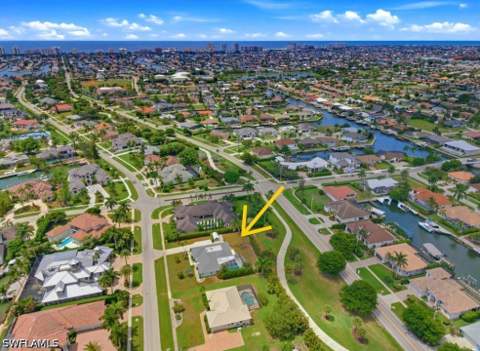 1610 Collingswood Ct, Marco Island FL - photo 16 of 20