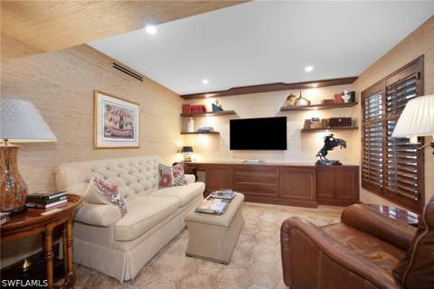 110 Wilderness Dr 129, Naples FL - photo 16 of 32