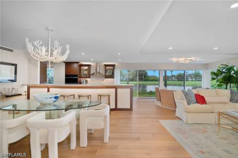 110 Wilderness Dr 129, Naples FL - photo 6 of 32