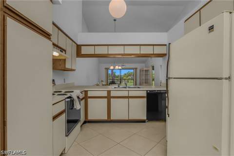 460 Fox Haven Dr 1302, Naples FL - photo 12 of 50