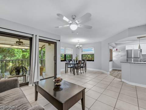 1544 Mainsail Dr 7, Naples FL - photo 14 of 20