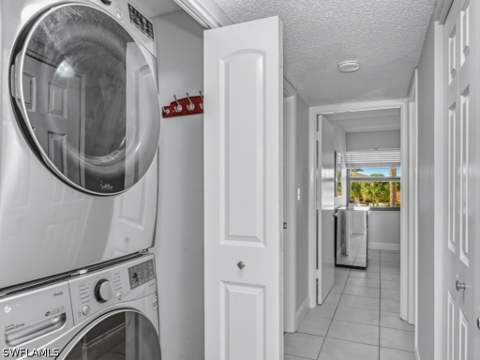 1544 Mainsail Dr 7, Naples FL - photo 15 of 20