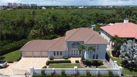 14370 McGregor Blvd, Fort Myers FL - photo 7 of 47