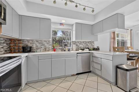 940 17th St SW, Naples FL - photo 14 of 50