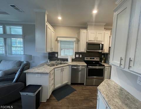5455 Cypress Trail Resort Cir, Fort Myers FL - photo 7 of 49