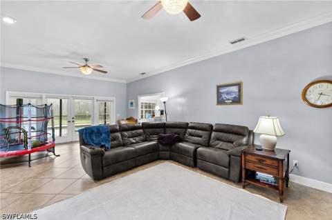 670 13th St NW, Naples FL - photo 10 of 44