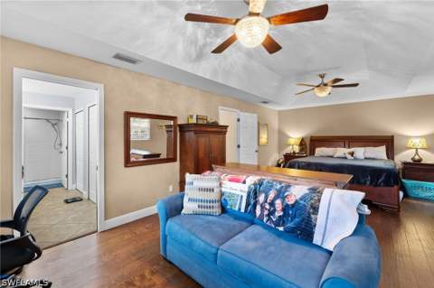 670 13th St NW, Naples FL - photo 17 of 44