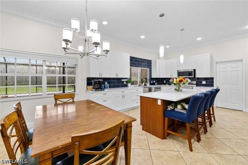 6 bedroom SingleFamilyResidence at 670 13th St NW, Golden Gate Estates, Naples — photo 5