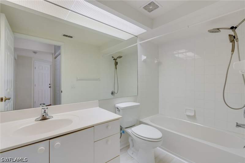 2 bedroom Condominium at 6903 Rain Lily Rd 102, Calusa Bay North, Naples — photo 5