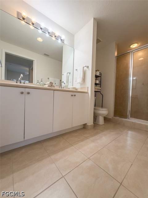 8546 Bernwood Cove Loop 1106, Fort Myers FL - photo 7 of 14