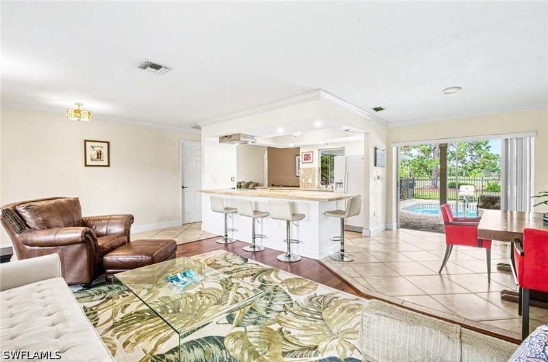 3 bedroom SingleFamilyResidence at 112 Palmetto Dunes Cir, Palmetto Dunes, Naples — photo 2