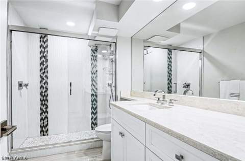 2150 Gulf Shore Blvd N 605, Naples FL - photo 15 of 46