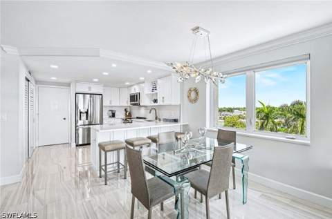 2150 Gulf Shore Blvd N 605, Naples FL - photo 9 of 46