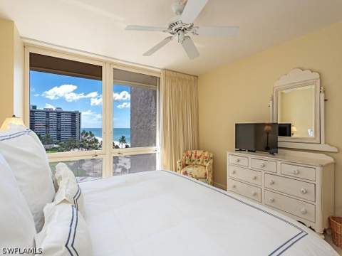 4051 Gulf Shore Blvd N 805, Naples FL - photo 10 of 30