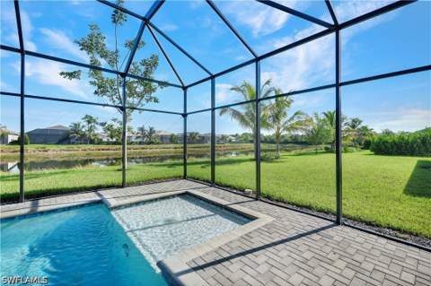 12261 Windamere Trl, Naples FL - photo 20 of 48