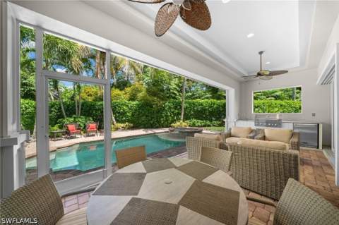 529 Fairway Ter, Naples FL - photo 13 of 49