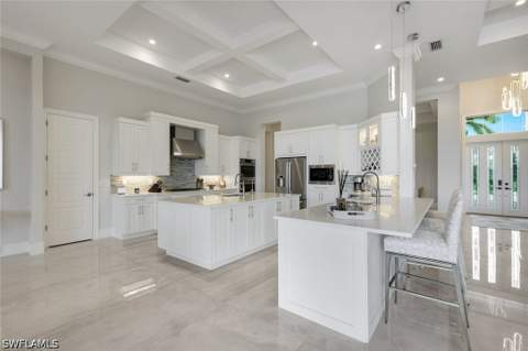 11907 Hedgestone Ct, Naples FL - photo 16 of 31