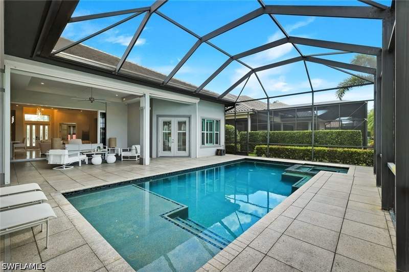 5 bedroom SingleFamilyResidence at 11907 Hedgestone Ct, Hedgestone, Naples — photo 5