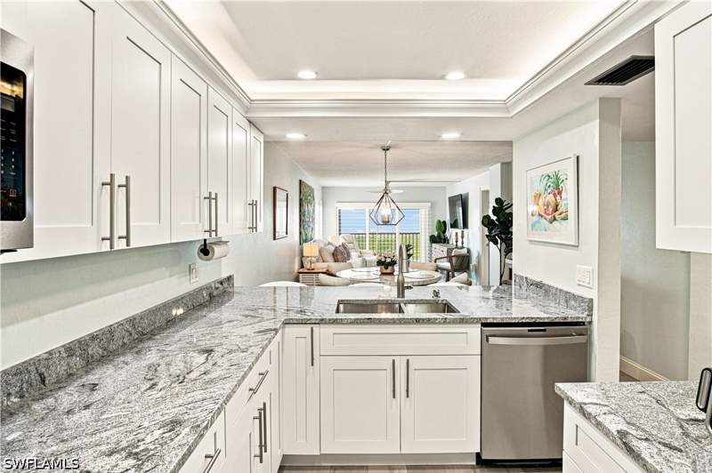 2 bedroom Condominium at 25870 Hickory Blvd 506, Casa Bonita II, Bonita Springs — photo 2