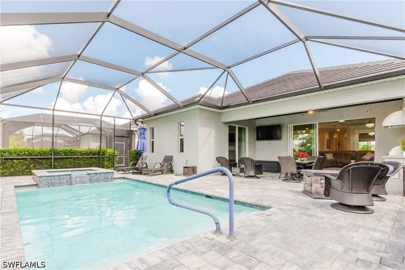 3 bedroom SingleFamilyResidence at 5917 Berwick Ln, The National Golf & Country Club At Ave Maria, Ave Maria — photo 2