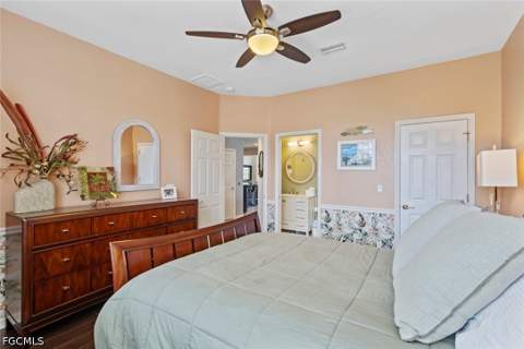 12220 Siesta Dr, Fort Myers Beach FL - photo 8 of 49