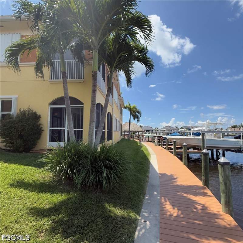 3 bedroom Condominium at 182 Shadroe Cove Cir 802, Blue Water, Cape Coral — photo 2
