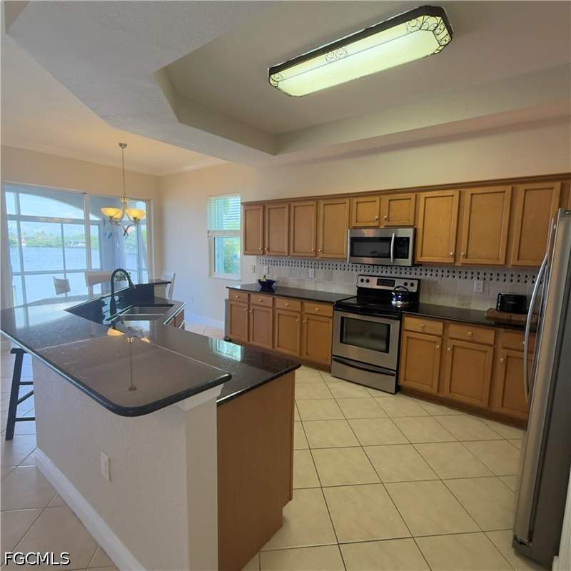 3 bedroom Condominium at 182 Shadroe Cove Cir 802, Blue Water, Cape Coral — photo 5