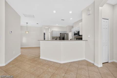 10523 Diamante Way, Fort Myers FL - photo 7 of 40
