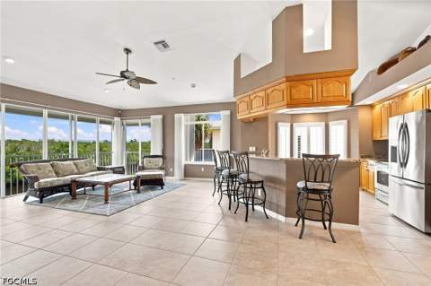 271 Lenell Rd 4, Fort Myers Beach FL - photo 10 of 44