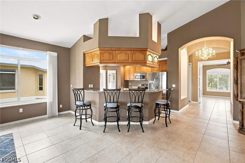 3 bedroom Condominium at 271 Lenell Rd 4, Ostego Bay II, Fort Myers Beach — photo 4