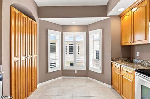 271 Lenell Rd 4, Fort Myers Beach FL - photo 6 of 44