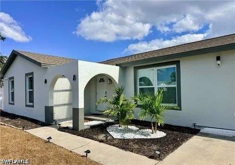 3 bedroom SingleFamilyResidence at 1044 Ridgeway Dr, North Fort Myers, North Fort Myers — photo 2